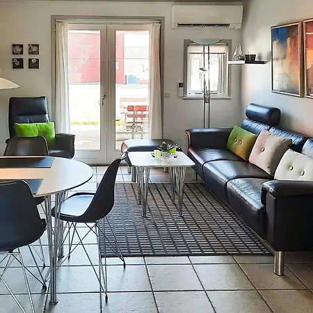 Сasa de vacaciones 6 Person In Hadsund-by Traum Hadsund